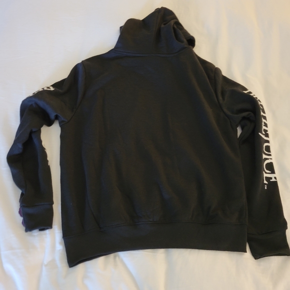 NEW -Official Beetlejuice Black Hoodie Sweatshirt - Size Medium - NWT - Picture 10 of 13